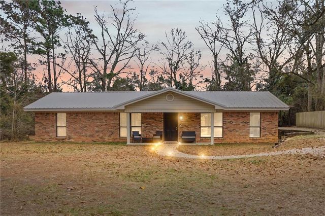 5167 Rudder Road, Mobile, AL 36619
