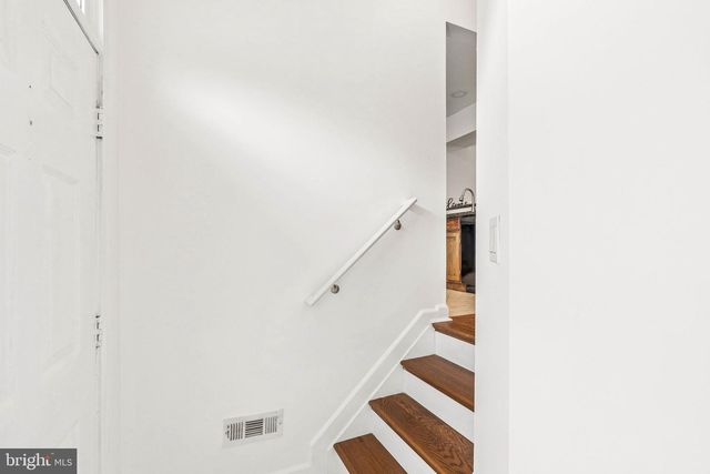 3820 ROLLING WAY, Baltimore, MD 21236