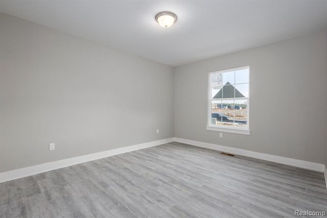 2367 Baltimore, Davison, MI 48423