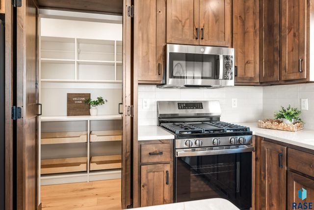 215 E 8th St Street, Tea, SD 57064