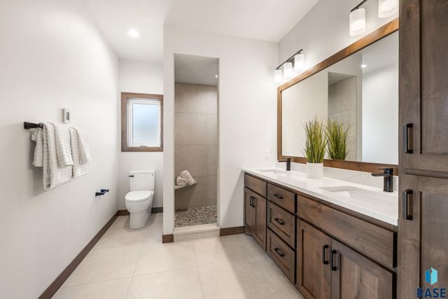 215 E 8th St Street, Tea, SD 57064