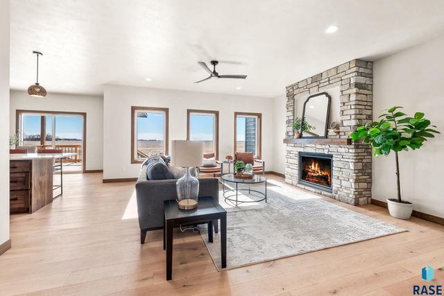 215 E 8th St Street, Tea, SD 57064