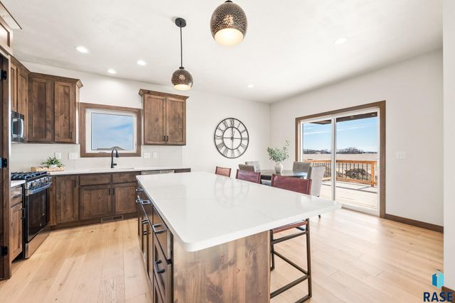 215 E 8th St Street, Tea, SD 57064