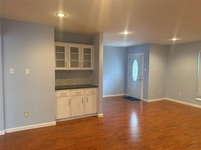 2712 Scenic Hills Drive, Bedford, TX 76021