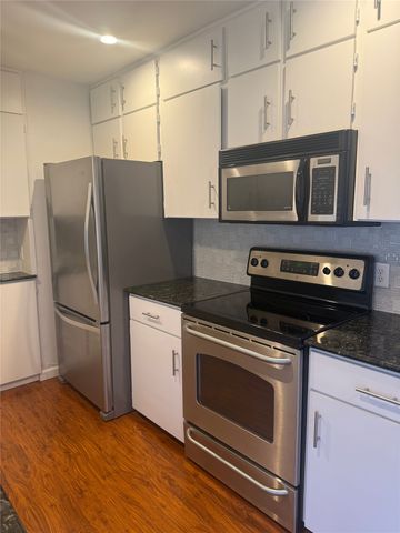 2712 Scenic Hills Drive, Bedford, TX 76021