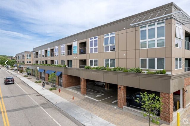 350 Pleasant St 316, Watertown, MA 02472