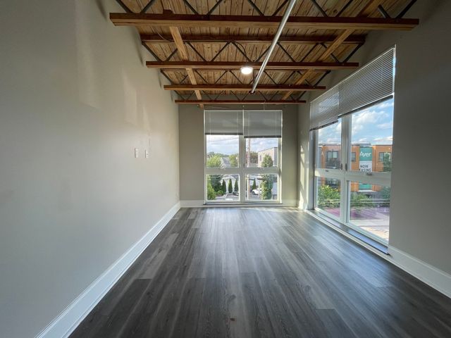 350 Pleasant St 316, Watertown, MA 02472