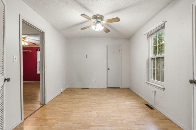 1160 East Highpoint Street, Springfield, MO 65810