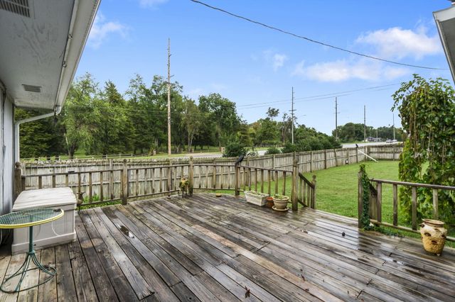 1160 East Highpoint Street, Springfield, MO 65810