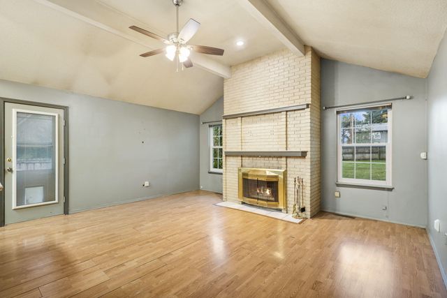 1160 East Highpoint Street, Springfield, MO 65810