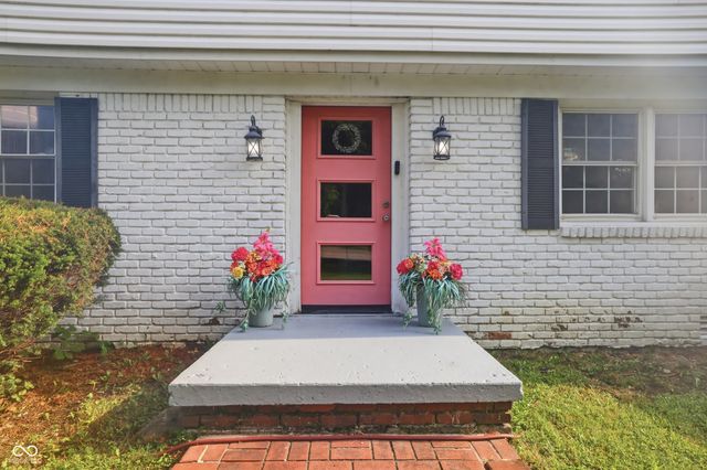 5210 E 46th Street, Indianapolis, IN 46226