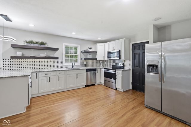 5210 E 46th Street, Indianapolis, IN 46226