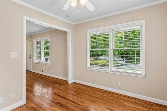 1910 La Dawn Lane, Atlanta, GA 30318