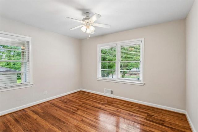 1910 La Dawn Lane, Atlanta, GA 30318
