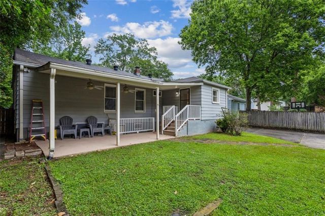 1910 La Dawn Lane, Atlanta, GA 30318