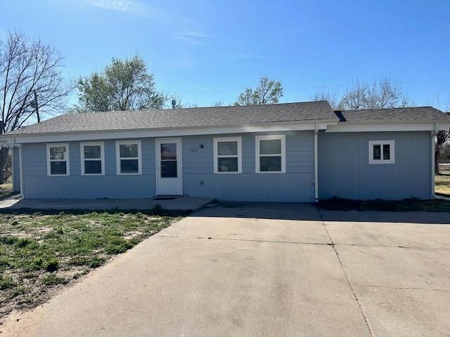 7841 S Washington St, Haysville, KS 67060