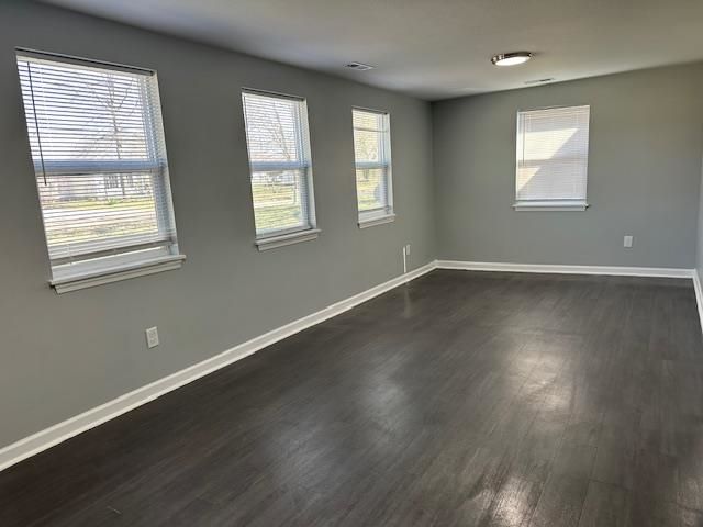 7841 S Washington St, Haysville, KS 67060