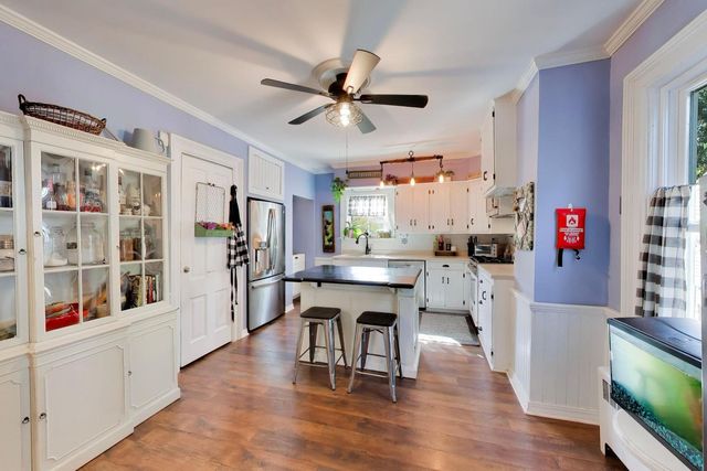 310 W Kirchhoff Road, Arlington Heights, IL 60005