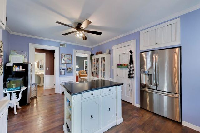 310 W Kirchhoff Road, Arlington Heights, IL 60005