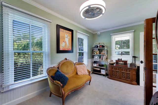 310 W Kirchhoff Road, Arlington Heights, IL 60005