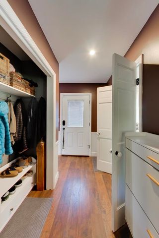 310 W Kirchhoff Road, Arlington Heights, IL 60005