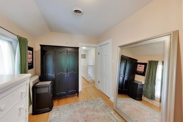 310 W Kirchhoff Road, Arlington Heights, IL 60005