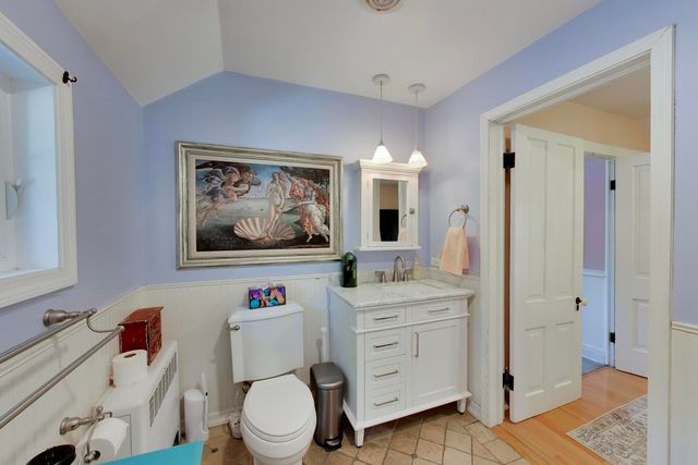 310 W Kirchhoff Road, Arlington Heights, IL 60005