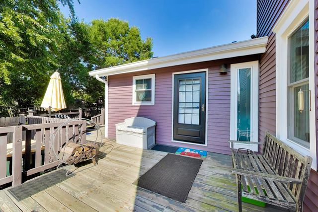 310 W Kirchhoff Road, Arlington Heights, IL 60005