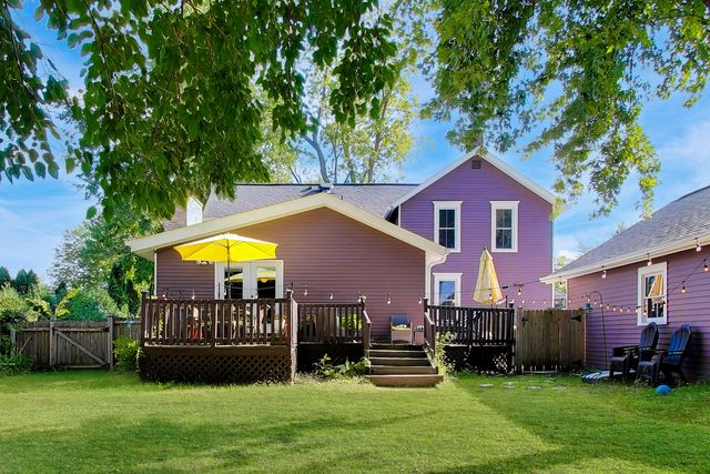 310 W Kirchhoff Road, Arlington Heights, IL 60005