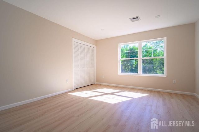 10-A Delar Parkway A, Franklin Twsp, NJ 08823