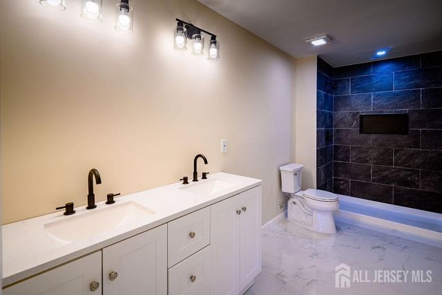 10-A Delar Parkway A, Franklin Twsp, NJ 08823