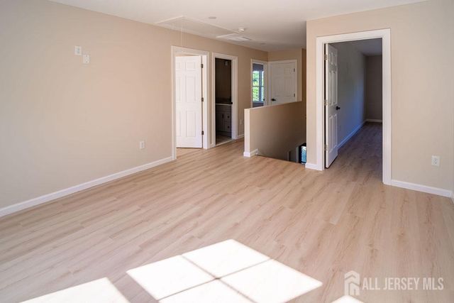 10-A Delar Parkway A, Franklin Twsp, NJ 08823