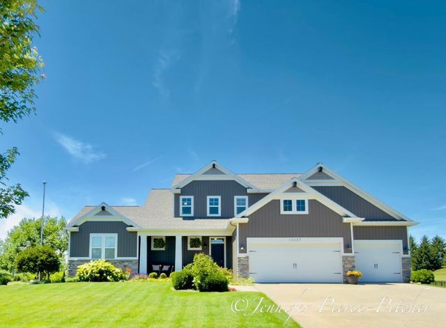 11127 Waterpoint Drive, Allendale Twp, MI 49401