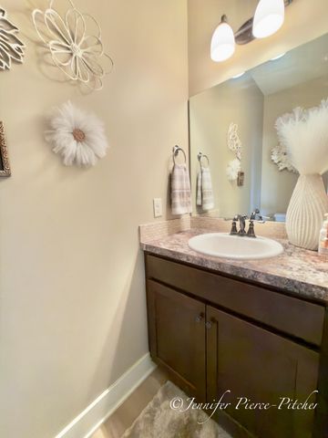 11127 Waterpoint Drive, Allendale Twp, MI 49401