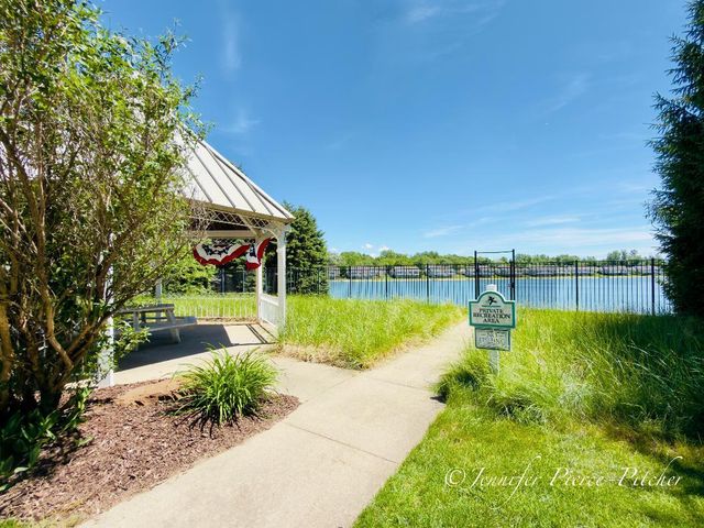 11127 Waterpoint Drive, Allendale Twp, MI 49401
