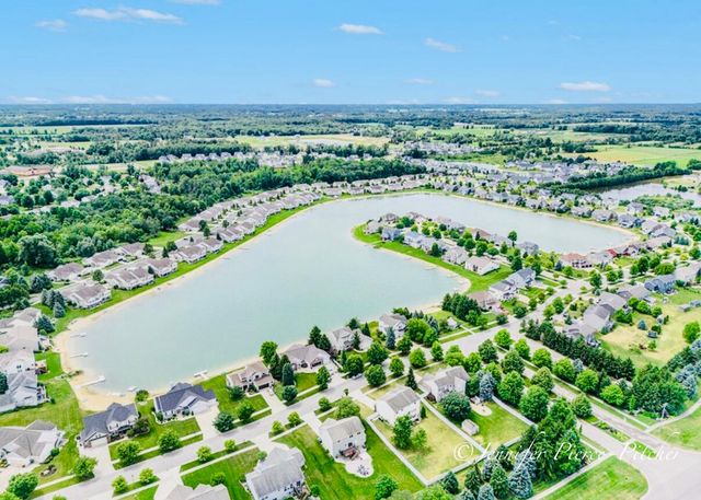 11127 Waterpoint Drive, Allendale Twp, MI 49401