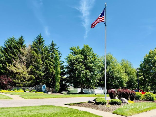 11127 Waterpoint Drive, Allendale Twp, MI 49401