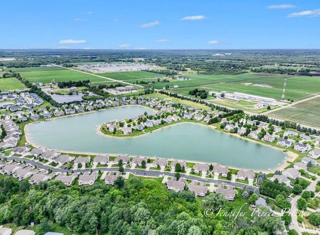 11127 Waterpoint Drive, Allendale Twp, MI 49401