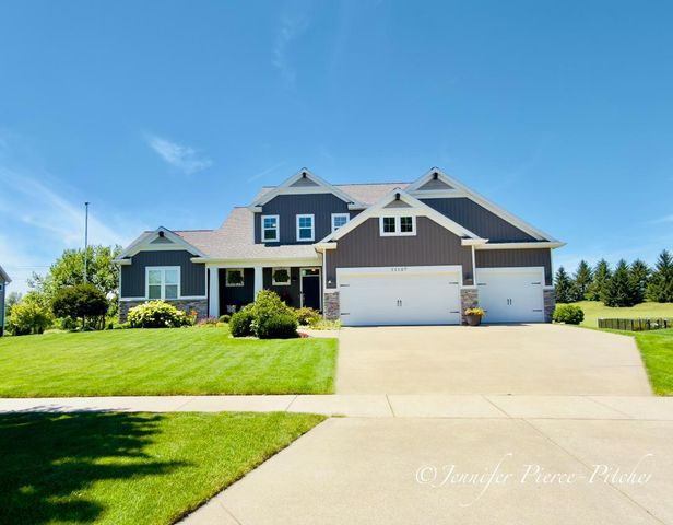 11127 Waterpoint Drive, Allendale Twp, MI 49401