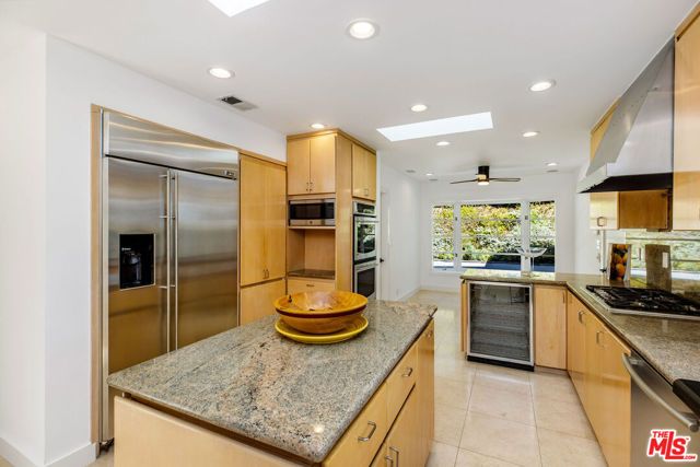 341 Surfview Drive, Pacific Palisades (los Angeles), CA 90272