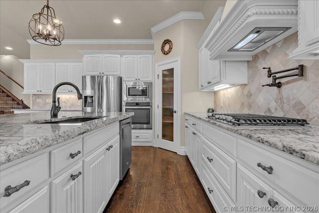 6751 E 124th Street S, Bixby, OK 74008