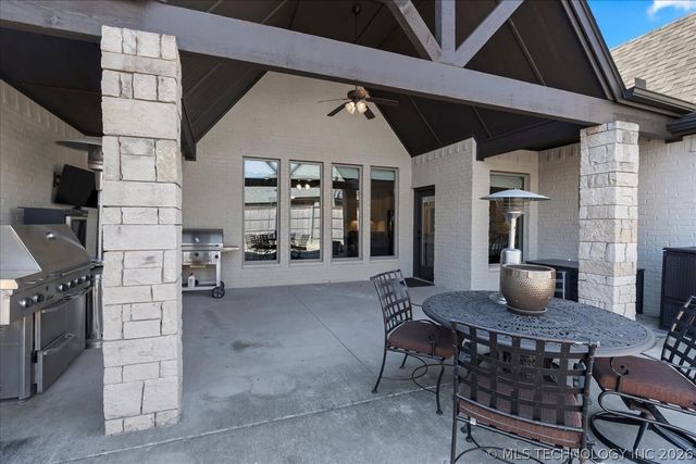 6751 E 124th Street S, Bixby, OK 74008