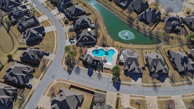 6751 E 124th Street S, Bixby, OK 74008
