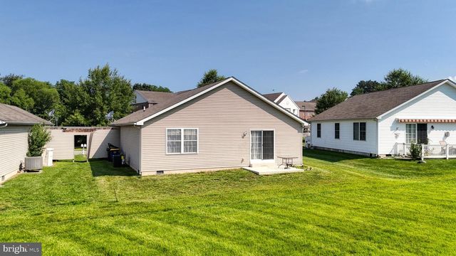 63 N PLANTERS LN, Dover, DE 19901