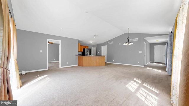63 N PLANTERS LN, Dover, DE 19901