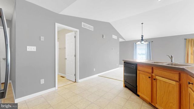 63 N PLANTERS LN, Dover, DE 19901