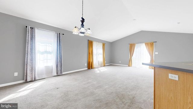 63 N PLANTERS LN, Dover, DE 19901