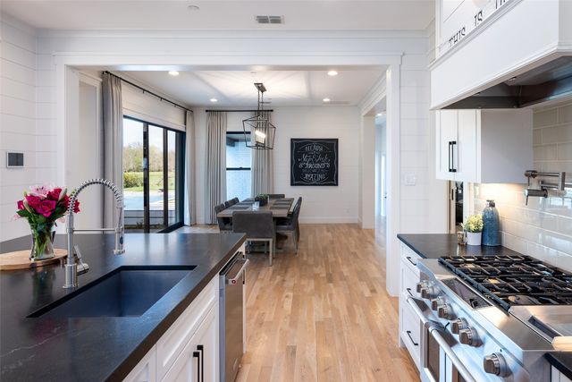 1411 Red Oak Trail, Fairview, TX 75069