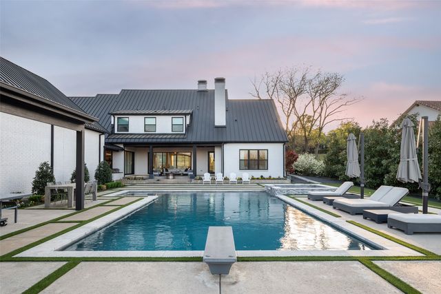 1411 Red Oak Trail, Fairview, TX 75069