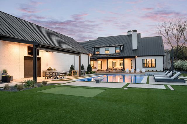 1411 Red Oak Trail, Fairview, TX 75069